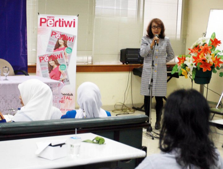Bank Mandiri Beri Bea Siswa 21 Anak Wartawan