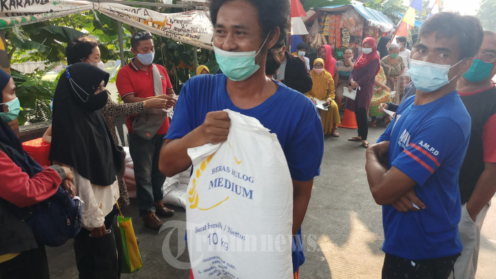 Bantuan Beras PPKM Untuk Warga Terdampak