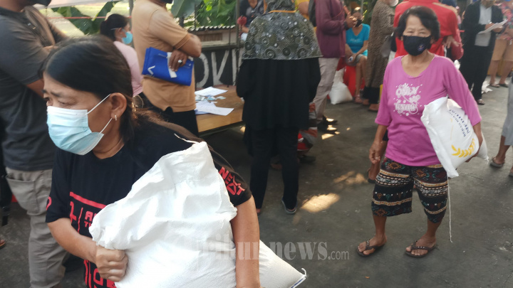 Bantuan Beras PPKM Untuk Warga Terdampak