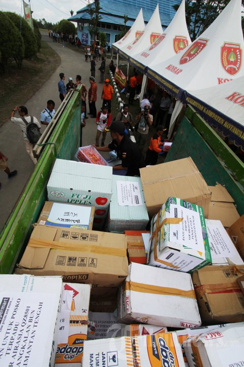 Bantuan Logistik untuk Tim SAR