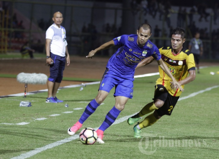 Barito Putra Hempaskan Persib Bandung