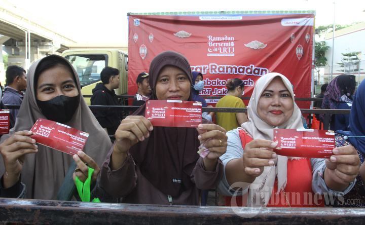 Bazar Ramadan Sembako Murah LRT Jakarta