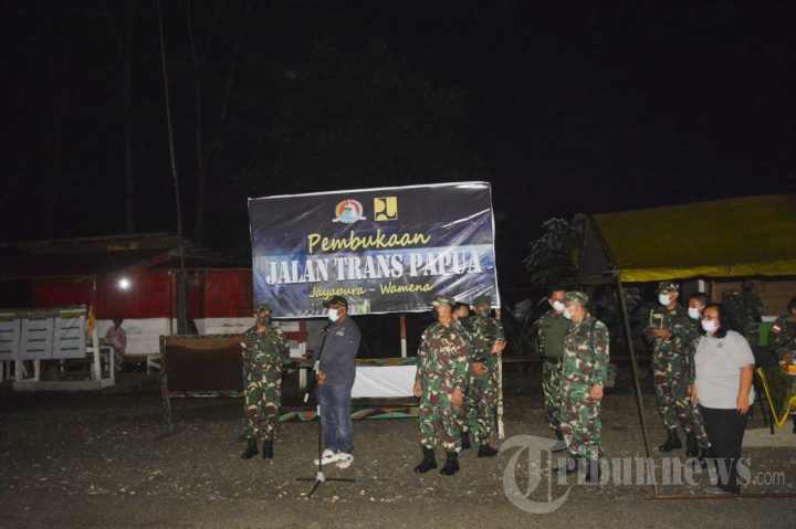 BBPJN Bersama TNI Kembali Buka Jalan Trans Papua