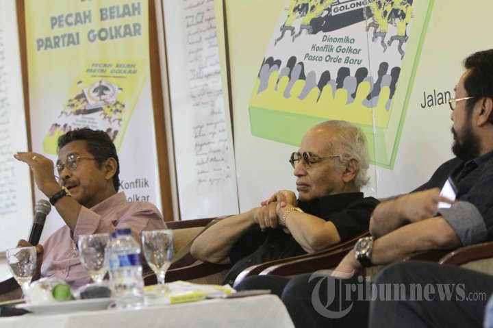 Bedah Buku Pecah Belah Partai Golkar