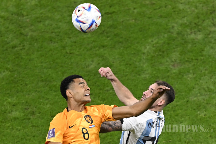 Belanda vs Argentina