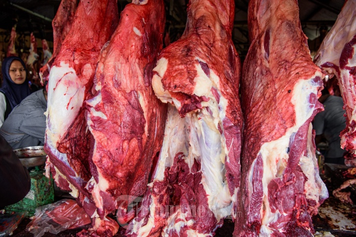 Belanja Daging Tradisi Meugang di Aceh