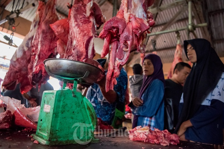 Belanja Daging Tradisi Meugang di Aceh