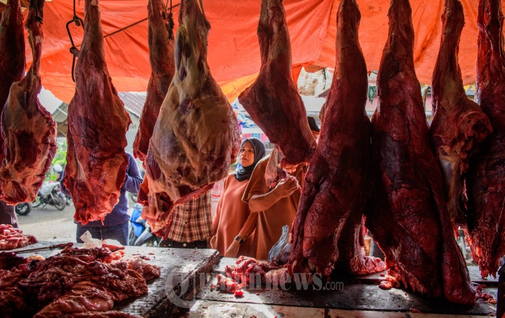 Belanja Daging Tradisi Meugang di Aceh