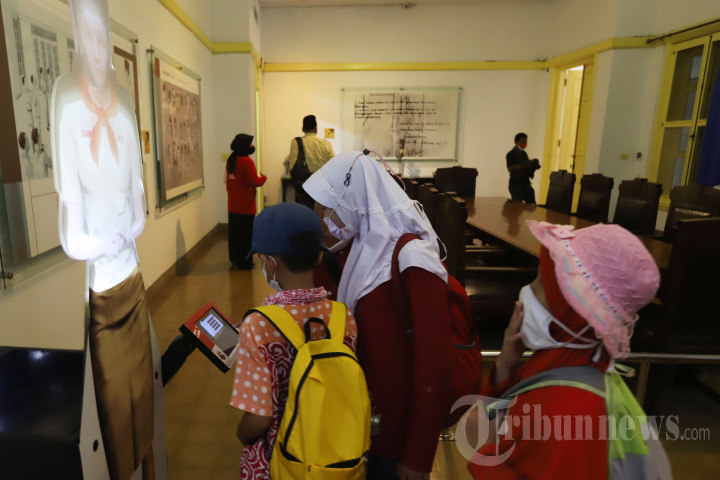 Berkunjung ke Museum Perumusan Naskah Proklamasi