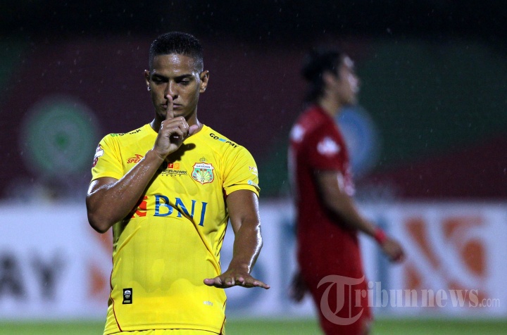 Bhayangkara FC vs Persija Jakarta Perayaan Renan Silva