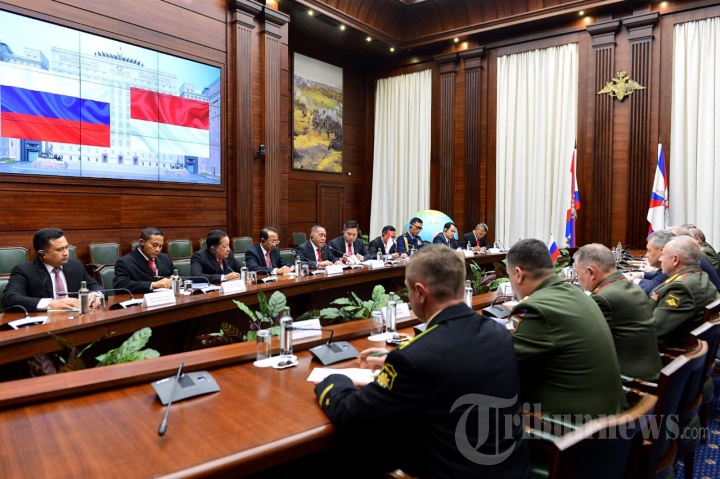 Bilateral Meeting Menhan RI Ryamizard Ryacudu dan Sergey Shoigu