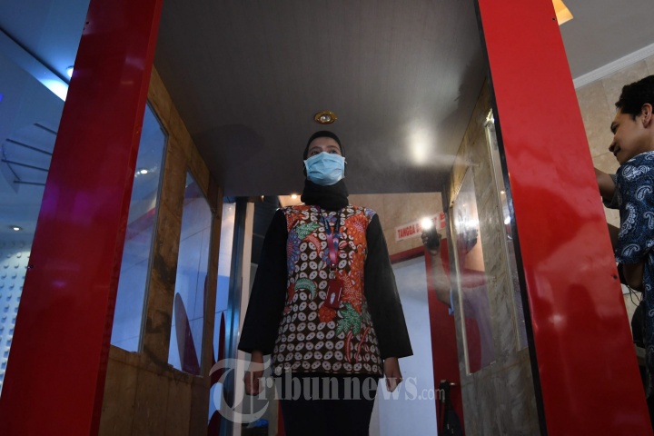 Bilik Sterilisasi Virus Karya IT Telkom Surabaya