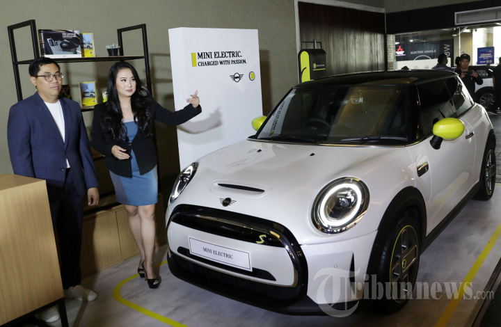 BMW Group Electric Vehicle Exhibition 2023