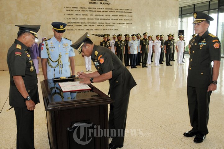 Brigjen TNI Markoni Jabat Kababinkum TNI