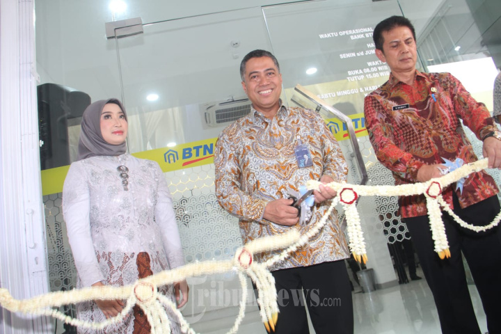 BTN Buka Cabang Syariah di Karawang