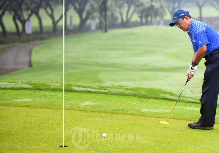 BTN Golf Tournament 2022 Sumbang 7.200 Pohon