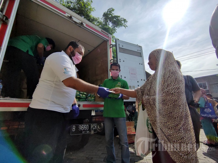 Bulog dan Gulaku Gelar Operasi Pasar Stok Pangan