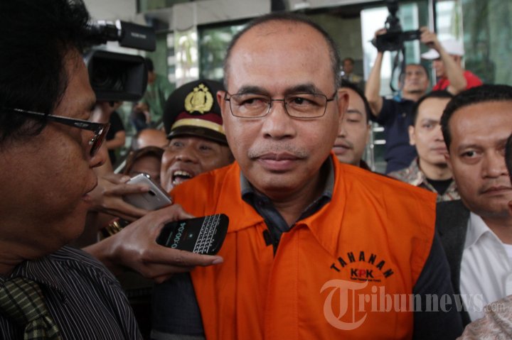 Bupati Muba dan Istri Ditahan KPK