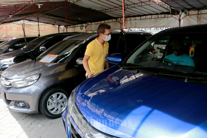 Bursa Mobil Central City Mall Penggaron