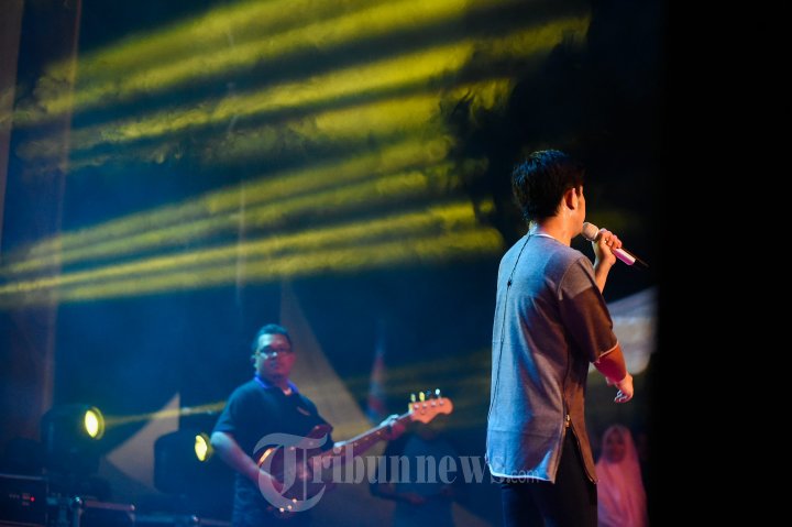 Cakra Khan Ramaikan Malam Penutupan JKPI 2016