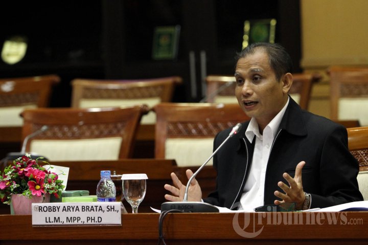 Capim KPK Robby Arya Brata Jalani Fit And Proper Test Di DPR