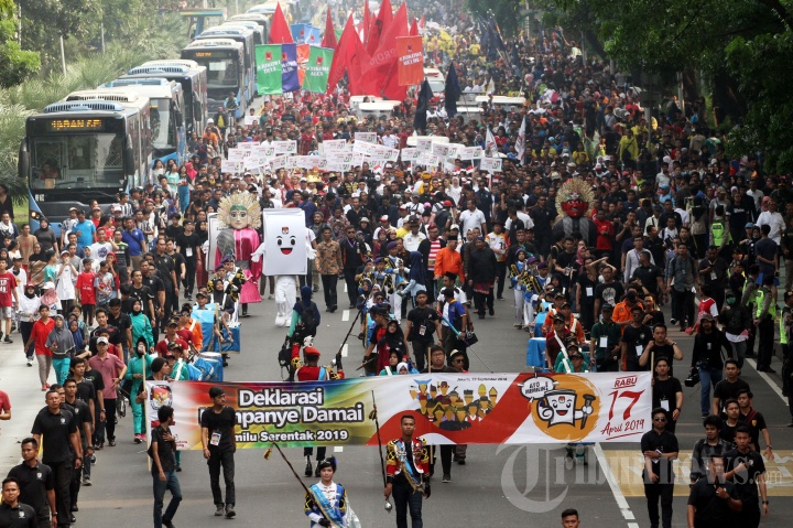 Carnaval Jalan Kaki Deklarasi Kampanye Damai