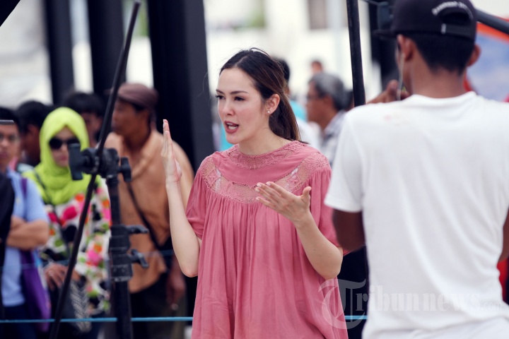 Cathy Sharon Syuting Dukungan Untuk Ahok