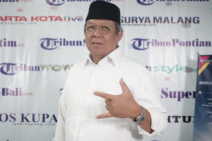 Cawalkot Tangsel Benyamin Davnie Kunjungi Warkot