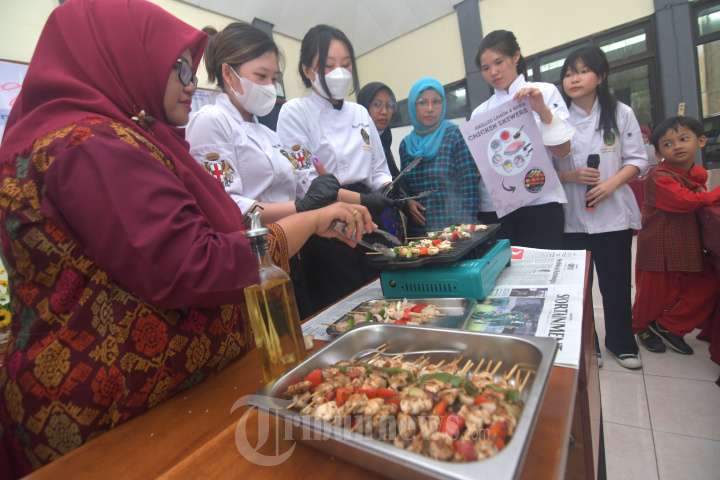 Cegah Stunting Mahasiswa Ottimmo International Cooking Demo Meal Plan Sehat