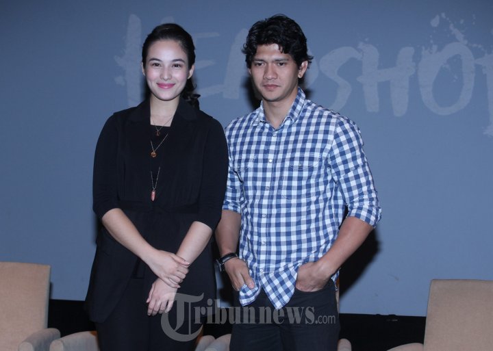 Chelsea Islan dan Iko Uwais Main Film Headshot