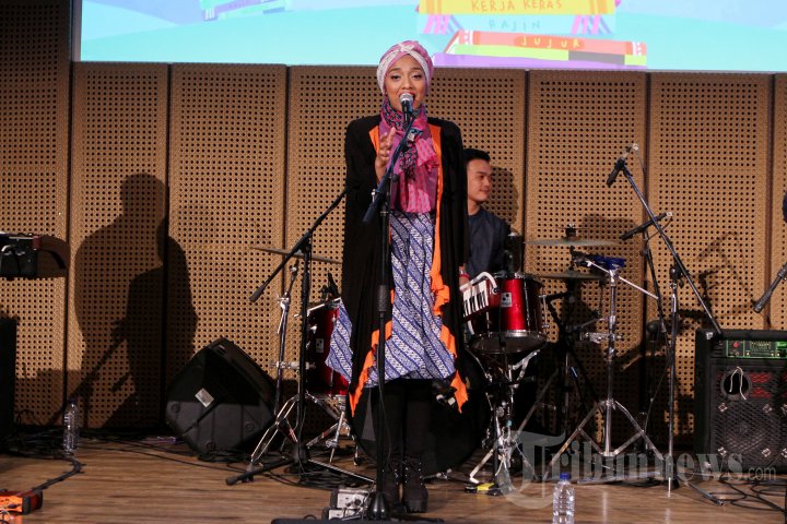Chiki Fawzi Launching Album Perdana