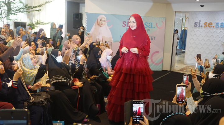 Citra Kirana Meet and Greet di Gerai Si.Se.Sa. Surabaya