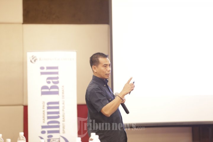 Dahlan Dahi Pembicara Tribun Bali Com
