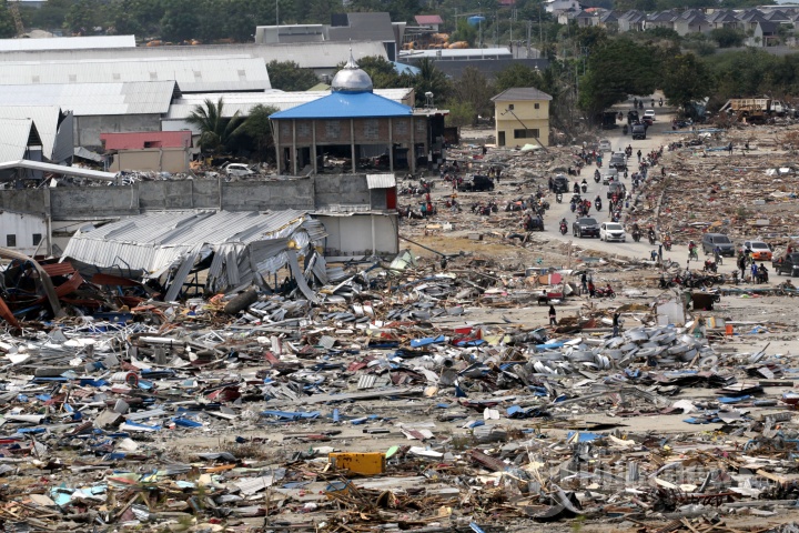 Dampak Gempa dan Tsunami di Palu