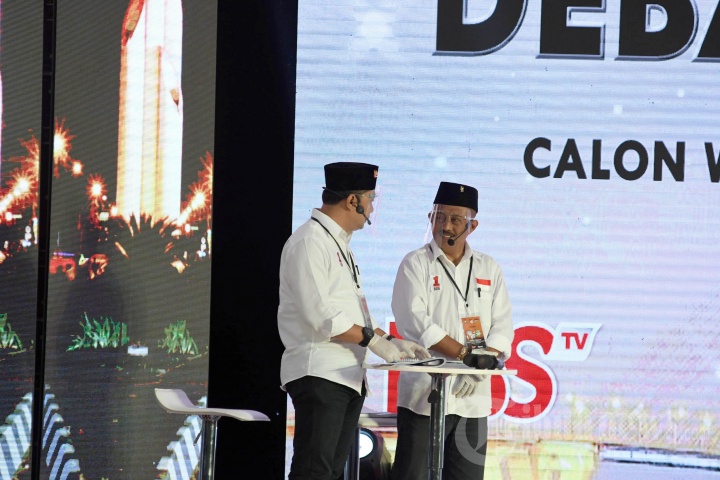 Debat Publik II Pilwali Surabaya 2020