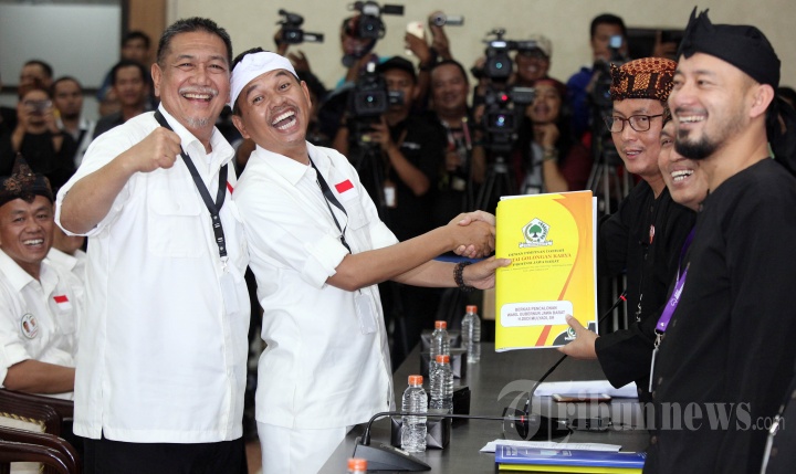 Deddy Mizwar dan Dedi Mulyadi Daftar Pilgub 2018 ke KPU Jabar