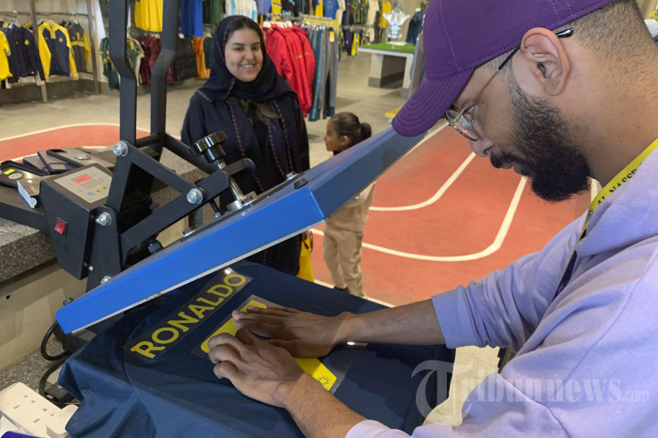 Demam Ronaldo Landa Arab Saudi