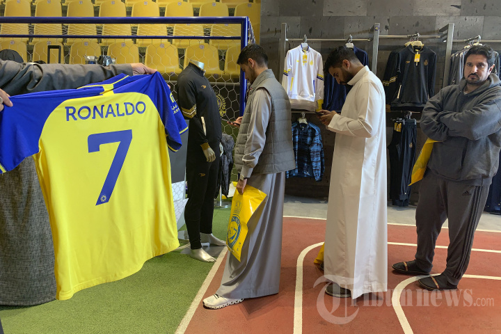 Demam Ronaldo Landa Arab Saudi