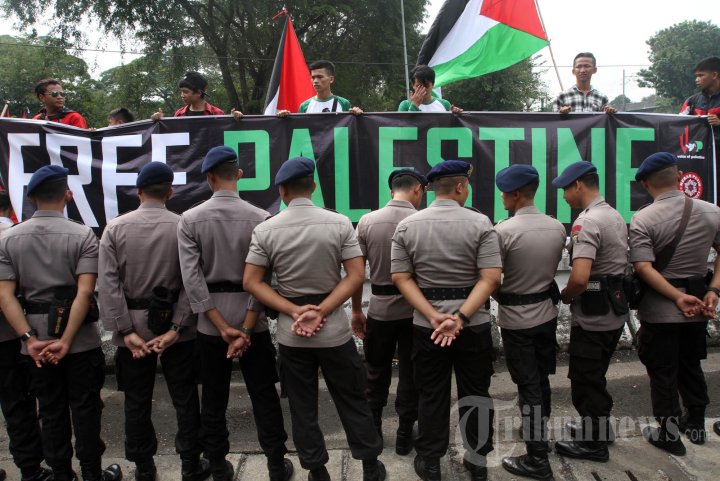Demo Al Quds Day Di Kedubes AS