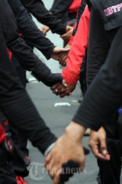 Demo Buruh Peringati May Day