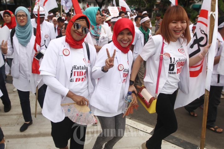 Demo Dokter Tuntut Reformasi Pendidikan Kedokteran