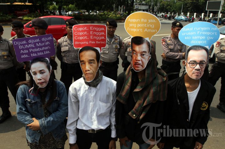 Demo HMI Desak Jokowi Copot Menteri BUMN dan ESDM