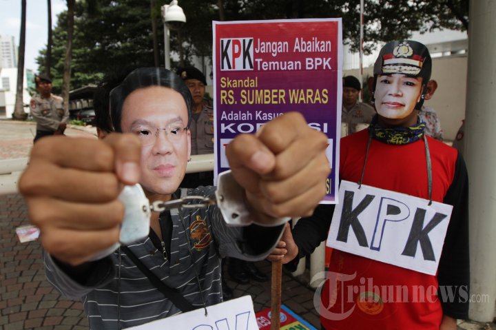 Demo Korupsi Lahan RS Sumber Waras