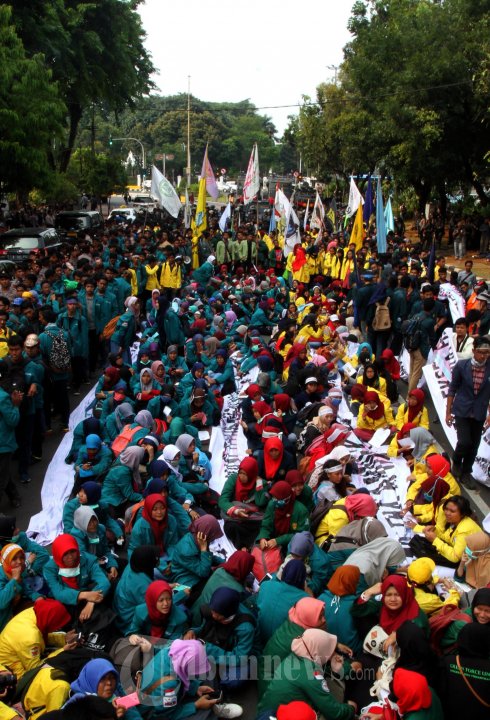 Demo Mahasiswa 2 Tahun Kepemimpinan Jokowi-JK