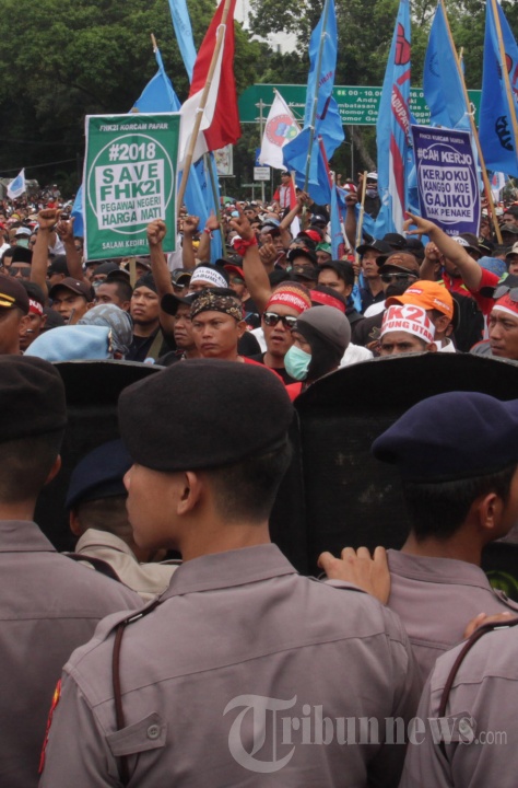 Demo Pekerja Honorer