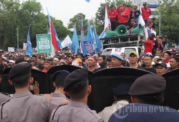 Demo Pekerja Honorer