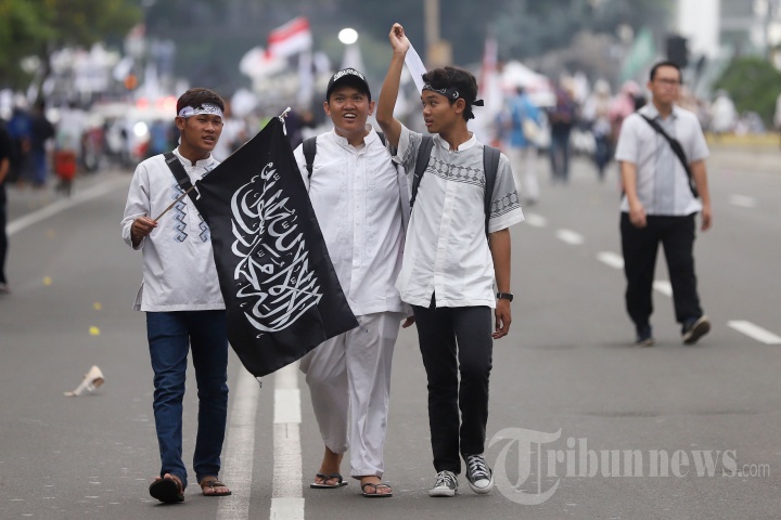 Demo Pembakaran Bendera
