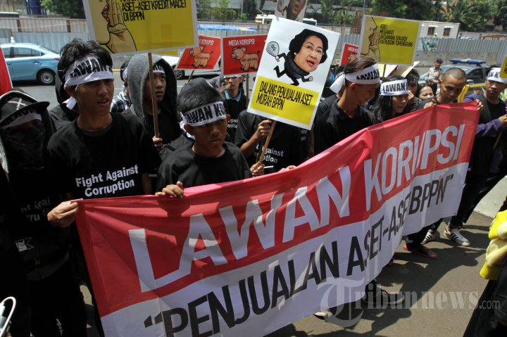 Demo Penjualan Aset BPPN
