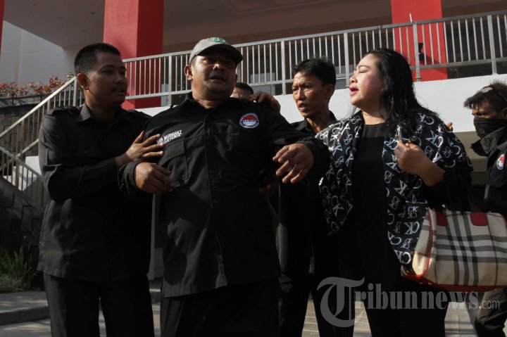Demo Peringatan 27 Juli