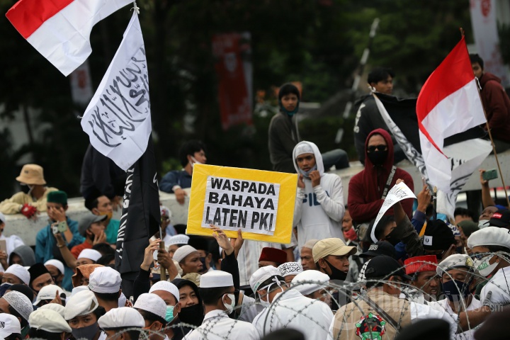 Demo Tolak RUU HIP